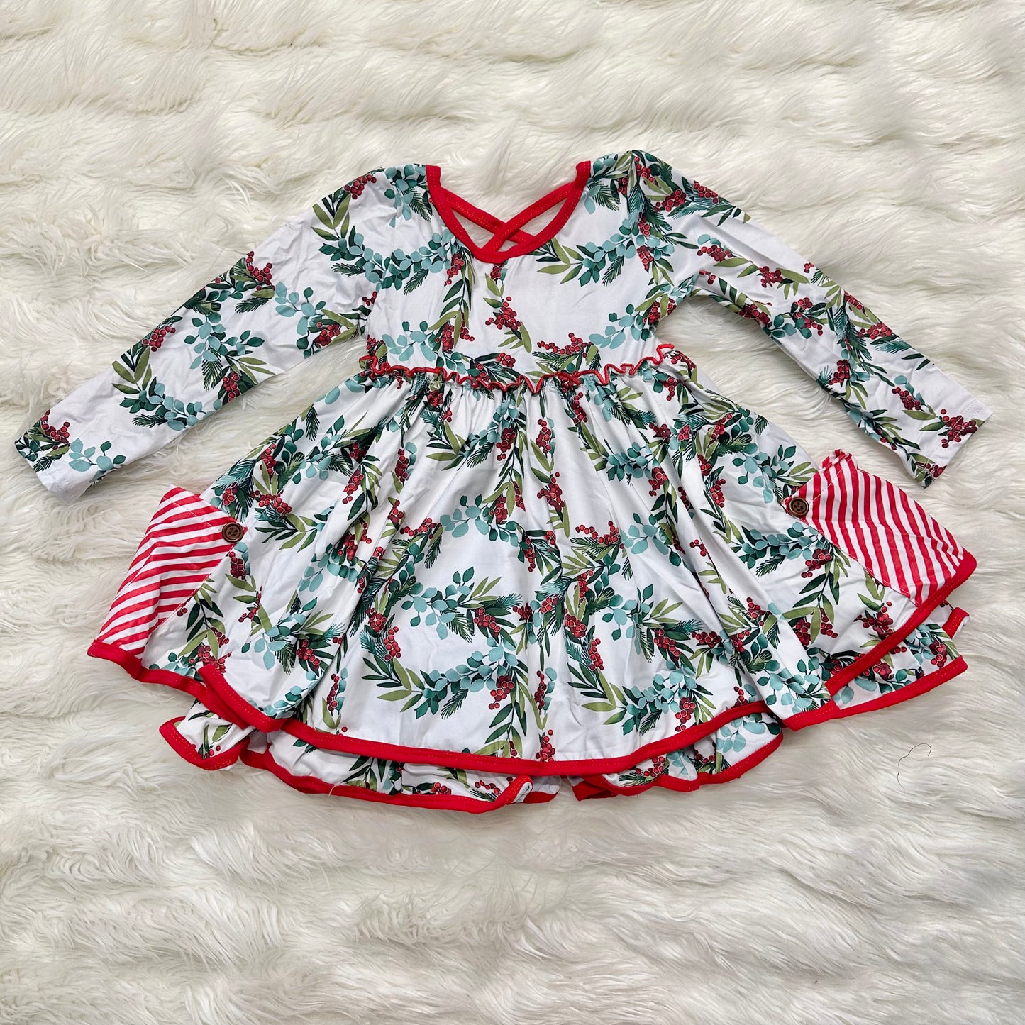 Christmas Berry Twirl (RTS)