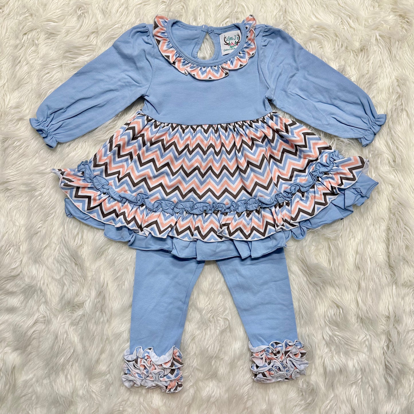 Charlotte’s Chevron (RTS)