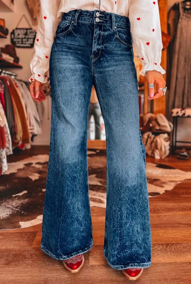 PO34 2026: Women’s Weekend PO: Acid Wash Denim