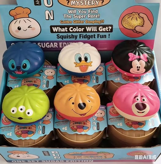 MYSTERY CHARACTER SQUISHIES (RTS)