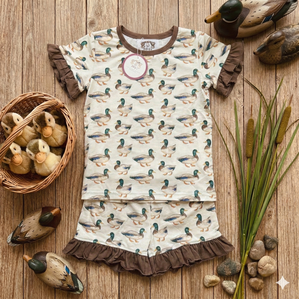 Mallard Lounge - Girl (RTS)