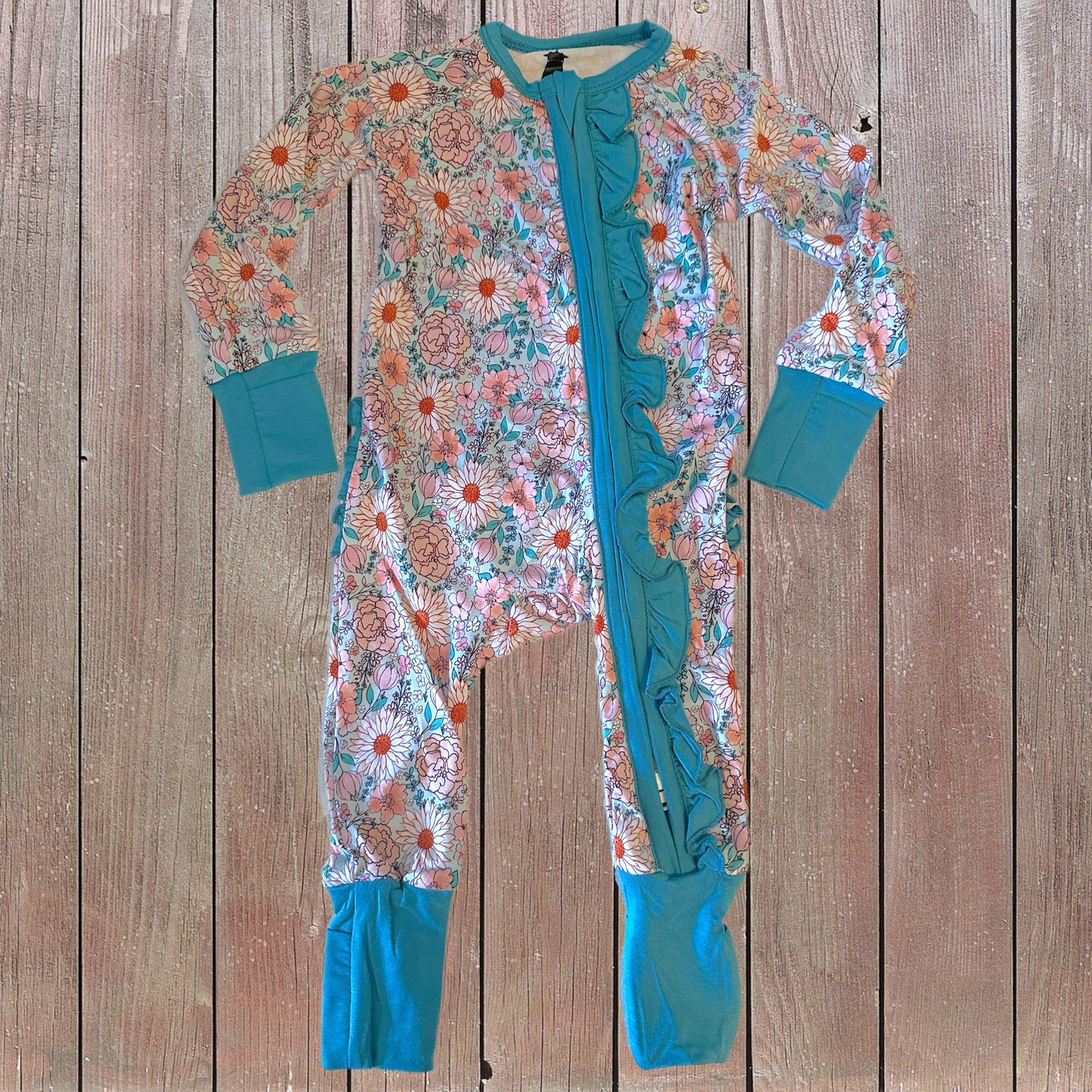 Bella’s Floral Bamboo Lounge Zippie (RTS)
