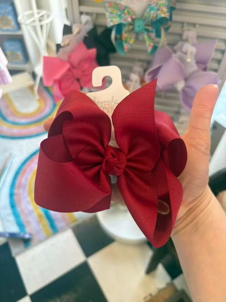 Cranberry 5.5" Bow (RTS)