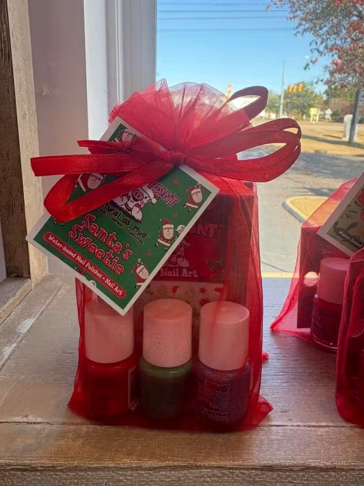 Santa's Sweetie Piggy Paint (RTS)